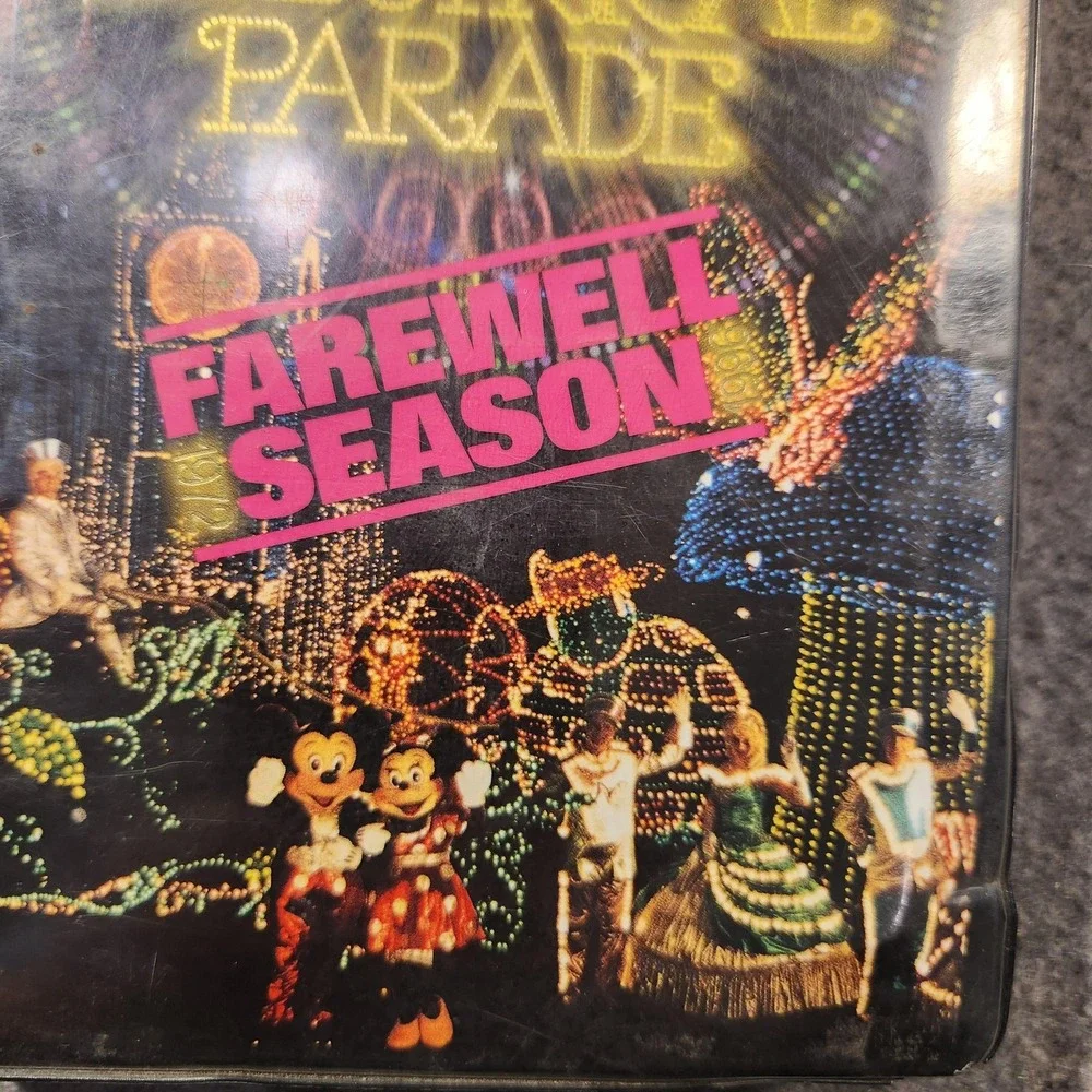 Vintage Disneyland Main Street Electrical Parade Farewell Season 1996 VHS Video‎